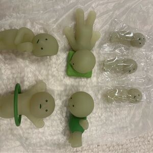 Smiski Glow-in-the-Dark Figures Set